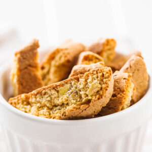 Walnut Biscotti
